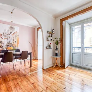 In The Heart Of Apartamento Lisboa